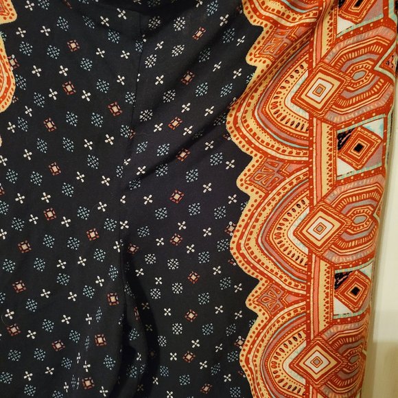 Pants Xhilaration size small flowy stretchy - Picture 3 of 4